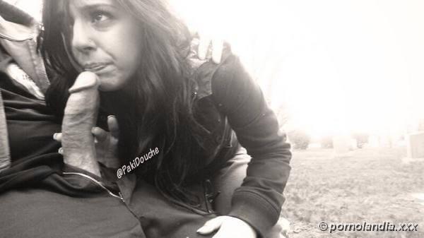 Esta morena caliente chupa polla - Foto 180706