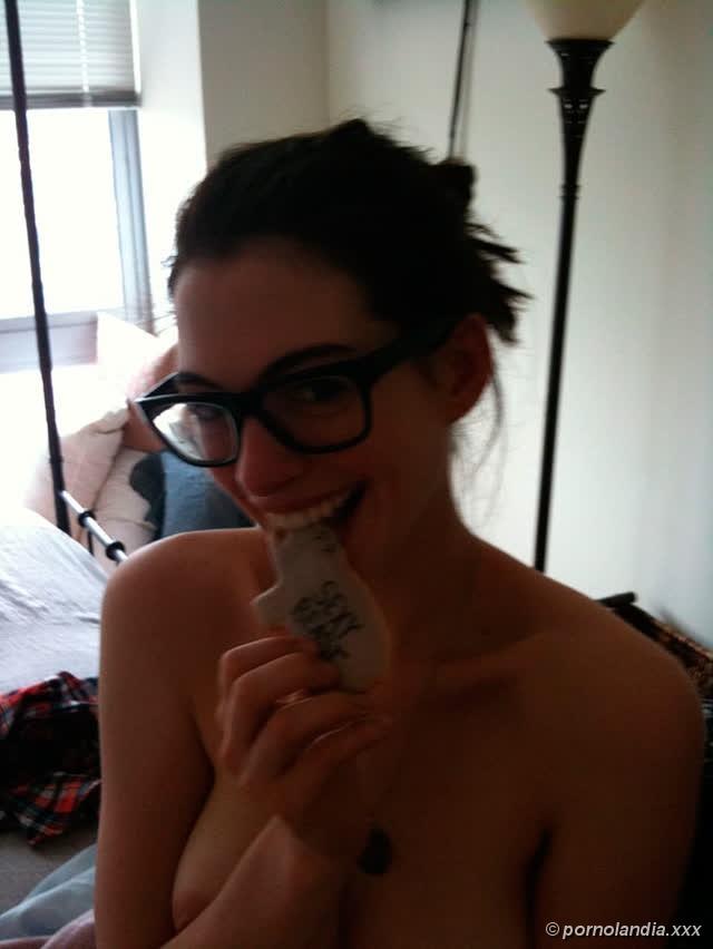 Las fotos desnuda de Anne Hathaway llegan a Internet (Desnuda - Desnuda - Sextape) - Foto 178047
