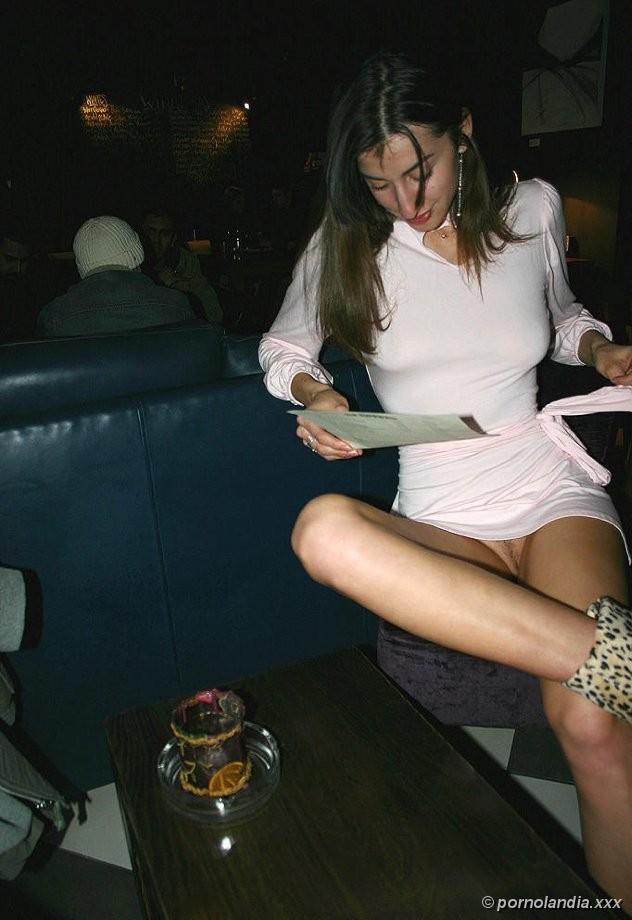 Chicas calientes vistas pagando coño - Foto 196030