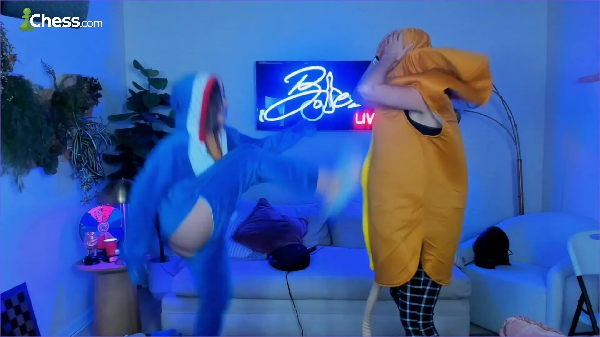 Andrea Botez — Bare trasero Flash Accidental Twitch transmisión video