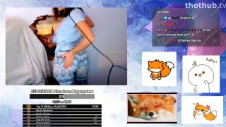 Clumsyyy Baka — Spanking su trasero sensual Twitch streamer