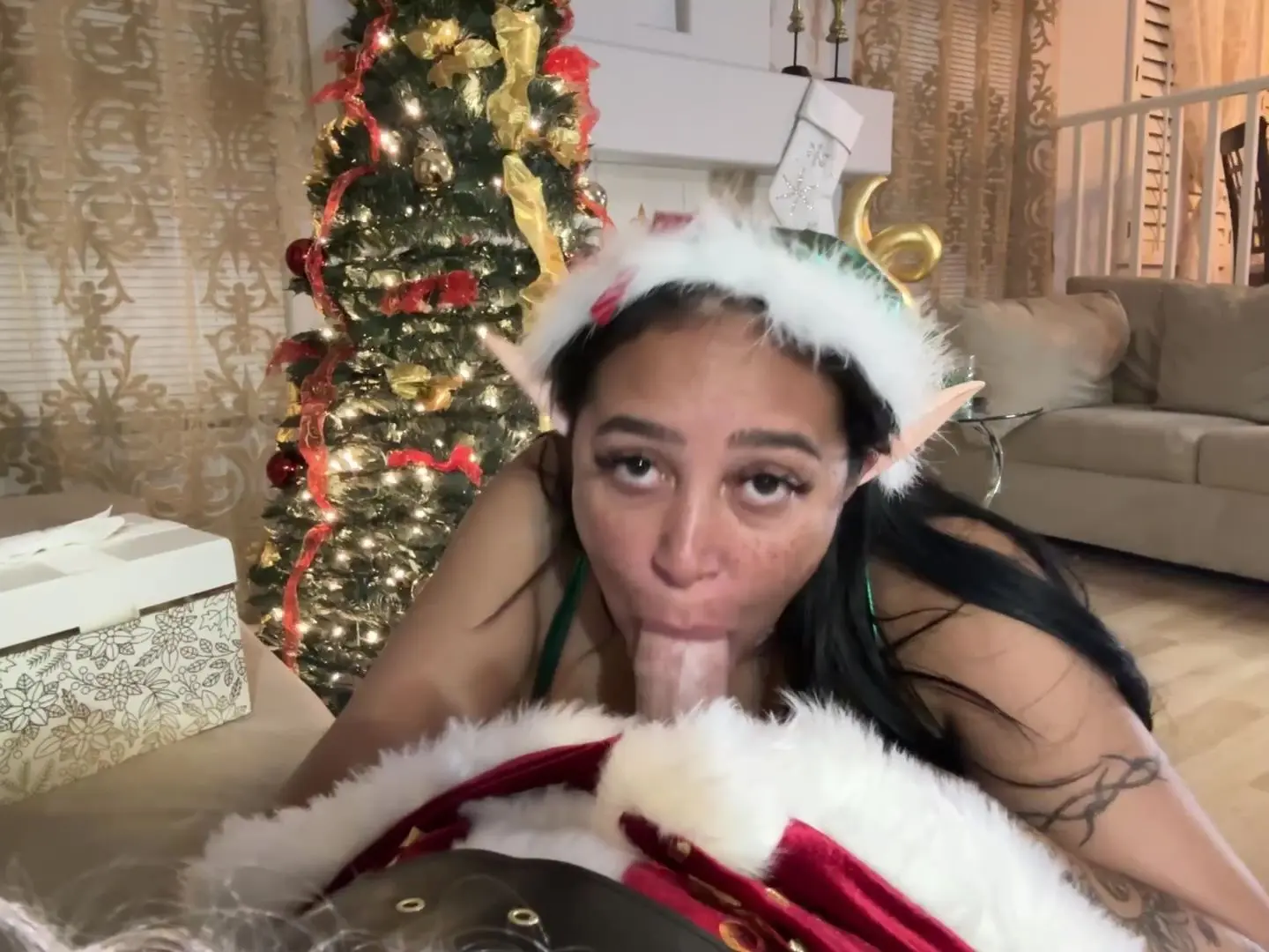 Emily Cheree — video íntimo filtrado video de OnlyFans para adultos