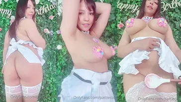 Pattie — desnuda cosplay Spanking trasero video