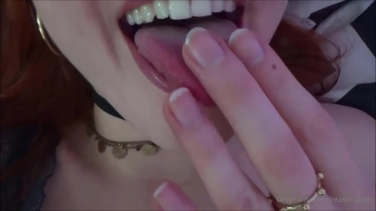 Peas — y Pies estimulación manual zona íntima ASMR video