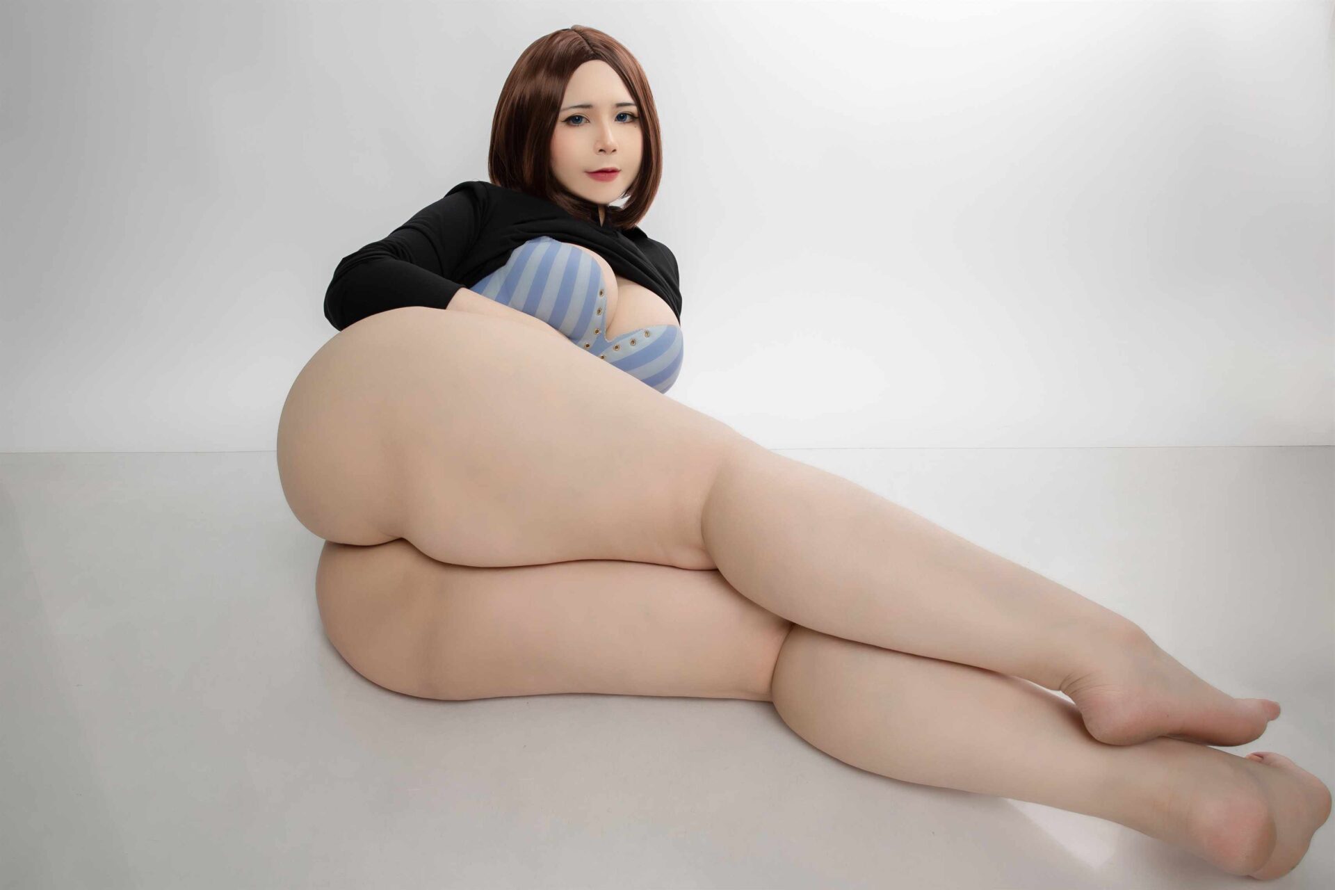 Uy Uy — Samsung Sam azul Thong sensual lencería