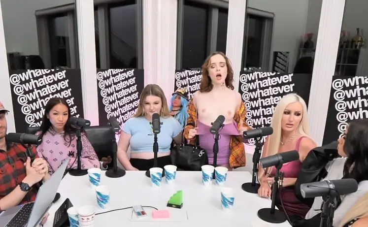 Whatever Podcast flash — pechos chica Called Cunt YouTube Live Clip video
